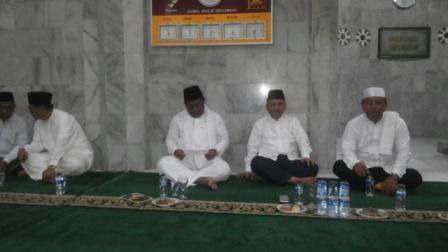 Hadiri Peringatan Isra Mi'raj, Plt Mengaku Alumni Pasantren Hubbul Wathan Duri
